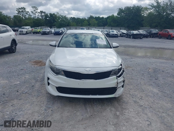 2017 Kia Optima LX z VIN 5XXGT4L32HG161091, wystawiony jako IAAI lot #42266149 z przebiegiem 166 254 mil mil oraz . Historia ofert i sprzedaży dostępna na DreamBid. Obrazek 12.