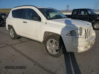 2007 Jeep Compass Sport with VIN 1J8FF47W07D199198, listed as a Copart auction lot 52092675 with 131,346 mi miles and Salvage Title. Bid and sale history available at carsss.com. Image 4.