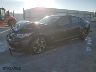2019 Kia Stinger GT1 with VIN KNAE45LC7K6059301, listed as a Copart auction lot 82161104 with 25,277 mi miles and Salvage Title. Bid and sale history available at carsss.com. Image 1.