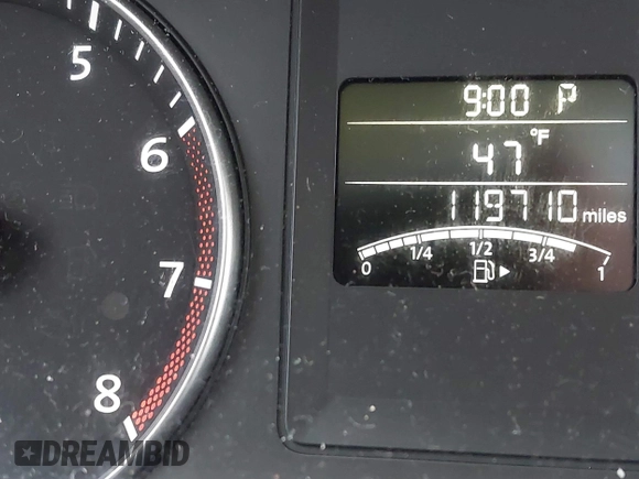 2013 Volkswagen Jetta Sedan SE with VIN 3VWDP7AJ8DM359142, listed as a IAAI auction lot 41842978 with 119,710 mi miles. Bid and sale history available at carsss.com. Image 7.