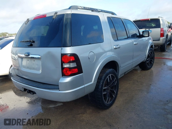 2010 Ford Explorer XLT with VIN 1FMEU6DE6AUA11223, listed as a IAAI auction lot 42442382 with 202,219 mi miles and . Bid and sale history available at DreamBid. Image 4.