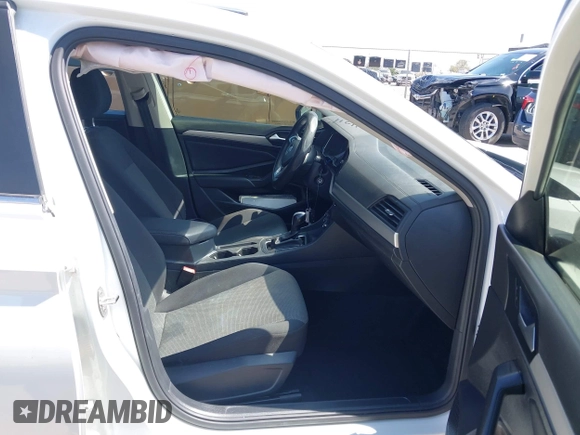 2021 Volkswagen Jetta S with VIN 3VWC57BU3MM039012, listed as a IAAI auction lot 42451652 with 46,337 mi miles and . Bid and sale history available at DreamBid. Image 5.