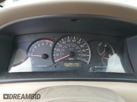 2005 Toyota Corolla CE z VIN 2T1BR32E25C382294, wystawiony jako Copart lot #55490975 z przebiegiem 129 981 mil mil oraz Czysty tytuł • Clean title. Historia ofert i sprzedaży dostępna na DreamBid. Obrazek 9.