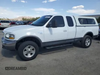 2002 Ford F-150 XL z VIN 1FTRX18L42NB40419, wystawiony jako Copart lot #60486205 z przebiegiem 241 853 mil mil oraz Szkoda całkowita • Salvage title. Historia ofert i sprzedaży dostępna na DreamBid. Obrazek 1.