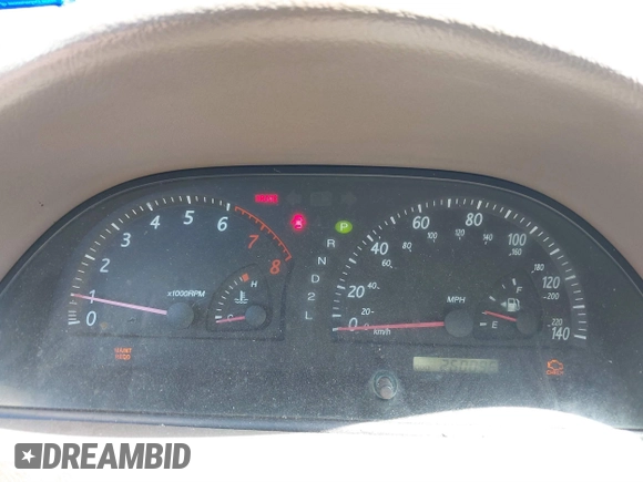 2004 Toyota Camry LE z VIN 4T1BE32K74U915657, wystawiony jako IAAI lot #41837915 z przebiegiem 260 096 mil mil oraz . Historia ofert i sprzedaży dostępna na DreamBid. Obrazek 7.