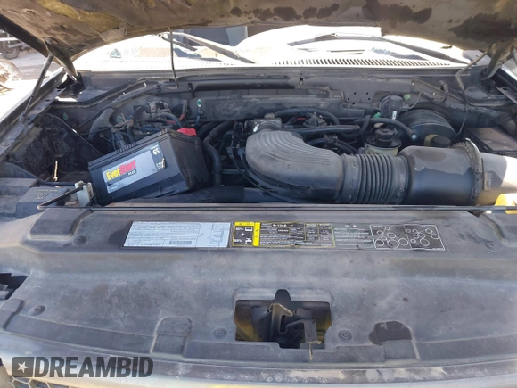 2003 Ford F-150 XL with VIN 1FTRX17L03NA40448, listed as a IAAI auction lot 41473201 with 1 mi miles. Bid and sale history available at carsss.com. Image 10.