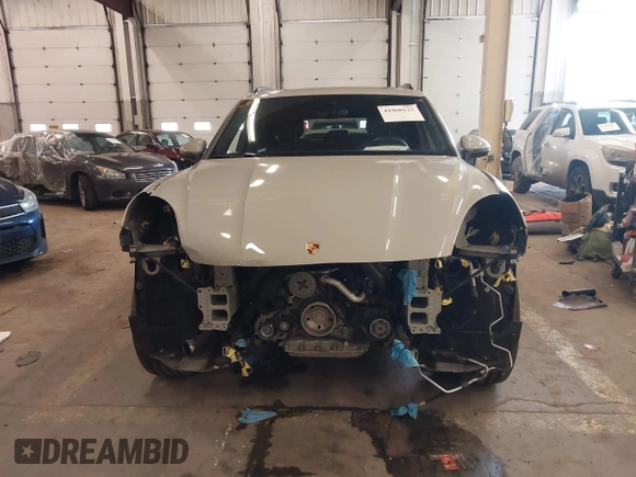 2021 Porsche Cayenne with VIN WP1AA2AY2MDA02282, listed as a IAAI auction lot 41960123 with 31,608 mi miles and . Bid and sale history available at DreamBid. Image 12.