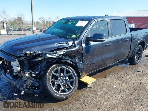 2020 Ram 1500 Big Horn with VIN 1C6SRFFT3LN331267, listed as a IAAI auction lot 41922224 with 143,297 mi miles. Bid and sale history available at carsss.com. Image 18.