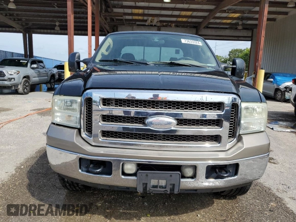 2005 Ford F-250 XL with VIN 1FTSW20P55EB47165, listed as a Copart auction lot 73633324 with Not Provided miles and Non Repairable. Bid and sale history available at DreamBid. Image 5.