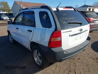 2007 Kia Sportage LX with VIN KNDJF724577389473, listed as a IAAI auction lot 41680139 with Not Provided miles. Bid and sale history available at carsss.com. Image 3.