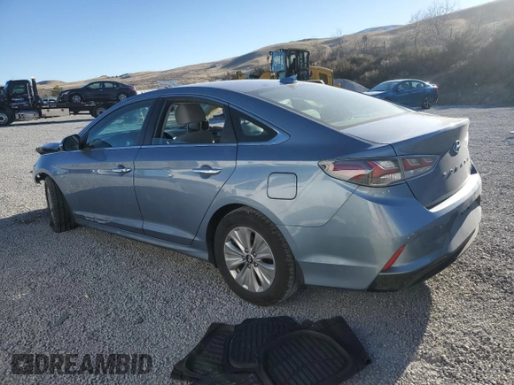 2018 Hyundai Sonata Hybrid SE with VIN KMHE24L36JA078562, listed as a Copart auction lot 41896565 with 121,959 mi miles and Salvage Title. Bid and sale history available at carsss.com. Image 2.