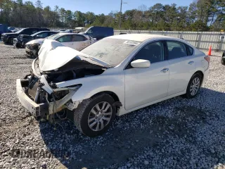 2014 Nissan Altima 2.5 with VIN 1N4AL3AP0EN349457, listed as a Copart auction lot 88103995 with 175,354 mi miles and Salvage Title. Bid and sale history available at carsss.com. Image 1.