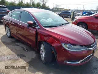 2015 Chrysler 200 C with VIN 1C3CCCCB3FN734831, listed as a IAAI auction lot 41900507 with 146,401 mi miles. Bid and sale history available at carsss.com. Image 6.