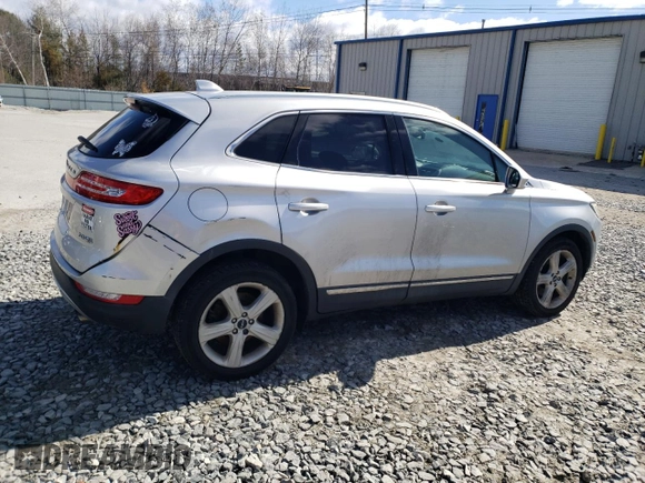 2016 Lincoln MKC Premier with VIN 5LMCJ1D99GUJ10887, listed as a Copart auction lot 49863635 with 135,045 mi miles and Salvage Title. Bid and sale history available at DreamBid. Image 3.