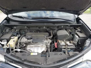 2018 Toyota RAV4 XLE with VIN JTMWFREV9JJ165655, listed as a IAAI auction lot 42138998 with 123,569 mi miles and . Bid and sale history available at carsss.com. Image 10.
