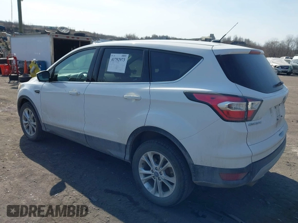 2017 Ford Escape SE with VIN 1FMCU9GD4HUB55262, listed as a IAAI auction lot 41792973 with 98,407 mi miles. Bid and sale history available at carsss.com. Image 3.