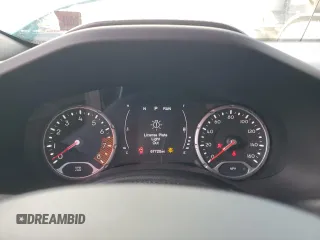 2020 Jeep Renegade Latitude z VIN ZACNJBBB2LPL23877, wystawiony jako Copart lot #51942675 z przebiegiem 67 720 mil mil oraz Szkoda całkowita • Salvage title. Historia ofert i sprzedaży dostępna na DreamBid. Obrazek 9.