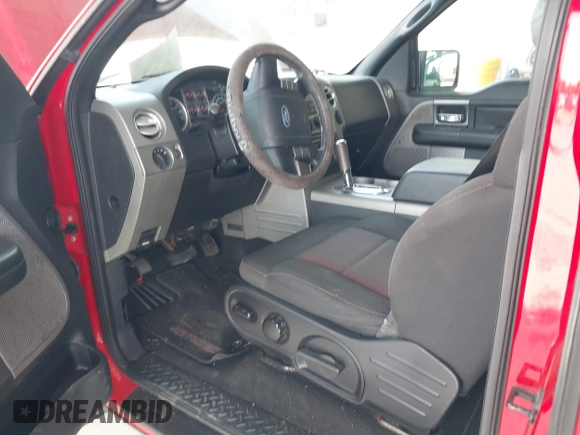 2007 Ford F-150 XL z VIN 1FTPX12V77NA09333, wystawiony jako IAAI lot #42174810 z przebiegiem 116 130 mil mil oraz . Historia ofert i sprzedaży dostępna na DreamBid. Obrazek 5.