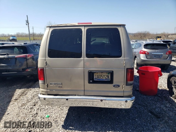 2008 Ford Econoline Passenger XL z VIN 1FBSS31L38DA29496, wystawiony jako Copart lot #48075995 z przebiegiem 294 180 mil mil oraz Szkody całkowita. Historia ofert i sprzedaży dostępna na DreamBid. Obrazek 6.
