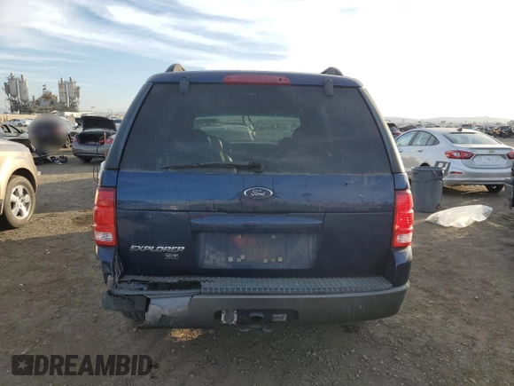 2004 Ford Explorer XLT z VIN 1FMZU63E24ZB25620, wystawiony jako Copart lot #86866134 z przebiegiem 243 266 mil mil oraz Szkoda całkowita • Salvage title. Historia ofert i sprzedaży dostępna na DreamBid. Obrazek 6.