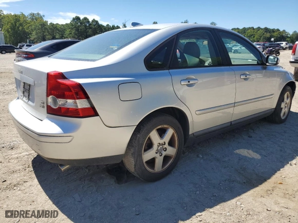2007 Volvo S40 2.5L Turbo with VIN YV1MH682072277615, listed as a Copart auction lot 69531074 with 113,848 mi miles and Salvage Title. Bid and sale history available at carsss.com. Image 3.