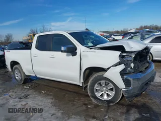 2020 Chevrolet Silverado 1500 LT with VIN 1GCRYDEK7LZ304671, listed as a IAAI auction lot 41460136 with 77,299 mi miles. Bid and sale history available at carsss.com. Image 14.