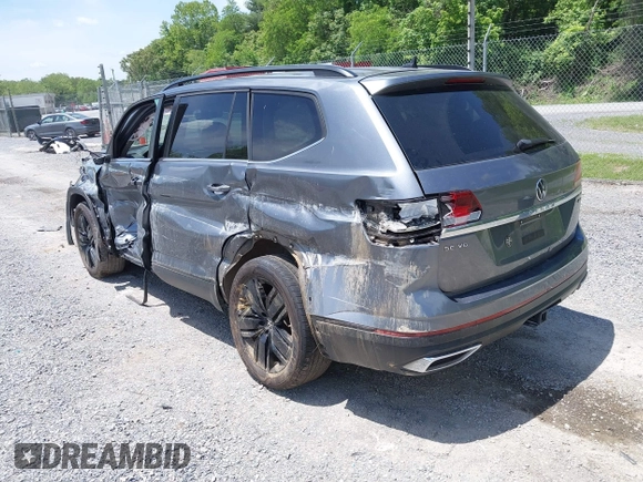 2023 Volkswagen Atlas SE with VIN 1V2KR2CA1PC541564, listed as a IAAI auction lot 42266050 with 44,622 mi miles and . Bid and sale history available at DreamBid. Image 3.