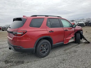 2025 Honda Pilot TrailSport with VIN 5FNYG1H63SB094649, listed as a Copart auction lot 43418145 with 554 mi miles and Salvage Title. Bid and sale history available at carsss.com. Image 3.