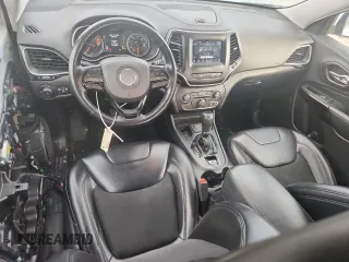 2021 Jeep Cherokee Latitude Plus with VIN 1C4PJLLB4MD116228, listed as a Copart auction lot 61157595 with 55,244 mi miles and Salvage title. Bid and sale history available at DreamBid. Image 8.