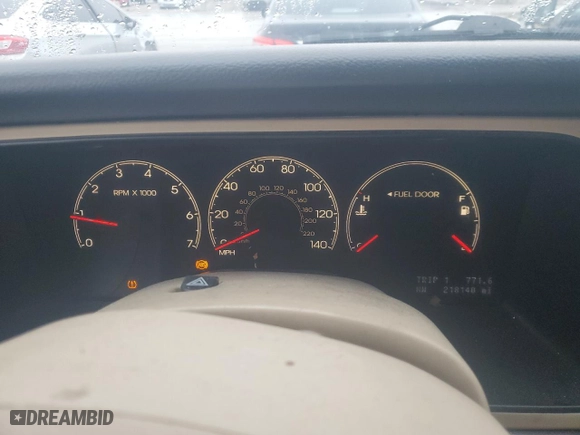 2005 Lincoln Navigator Luxury with VIN 5LMFU28505LJ06747, listed as a Copart auction lot 43131645 with 218,140 mi miles and Salvage Title. Bid and sale history available at carsss.com. Image 9.