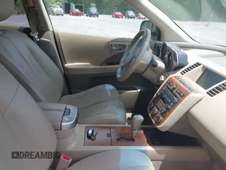 2007 Nissan Murano SL z VIN JN8AZ08T07W520655, wystawiony jako IAAI lot #42292801 z przebiegiem 127 445 mil mil oraz . Historia ofert i sprzedaży dostępna na DreamBid. Obrazek 5.
