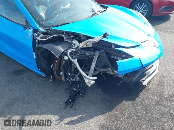 2020 Chevrolet Corvette 3LT z VIN 1G1Y82D45L5104956, wystawiony jako IAAI lot #41478131 z przebiegiem 49 295 mil mil oraz . Historia ofert i sprzedaży dostępna na DreamBid. Obrazek 6.