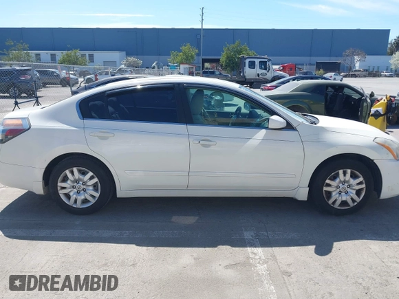 2010 Nissan Altima 2.5 S with VIN 1N4AL2AP6AC192680, listed as a IAAI auction lot 41894319 with 204,762 mi miles. Bid and sale history available at carsss.com. Image 13.