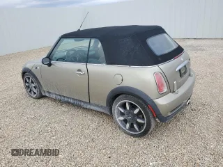 2007 MINI Convertible S z VIN WMWRH33557TL95520, wystawiony jako Copart lot #47685045 z przebiegiem 95 619 mil mil oraz Czysty tytuł • Clean title. Historia ofert i sprzedaży dostępna na DreamBid. Obrazek 2.