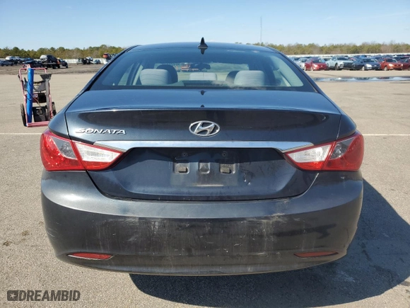 2011 Hyundai Sonata GLS PZEV with VIN 5NPEB4AC8BH091444, listed as a Copart auction lot 50425895 with 132,841 mi miles and Salvage Title. Bid and sale history available at carsss.com. Image 6.
