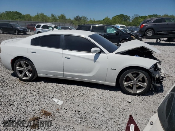2017 Dodge Charger R/T z VIN 2C3CDXCT7HH667496, wystawiony jako Copart lot #53384005 z przebiegiem 124 093 mil mil oraz Szkoda całkowita • Salvage title. Historia ofert i sprzedaży dostępna na DreamBid. Obrazek 4.