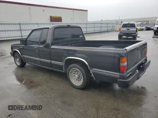 1991 Mitsubishi Mighty Max z VIN JA7FL25W7MP028365, wystawiony jako Copart lot #43964285 z przebiegiem 175 102 mil mil oraz Szkody całkowita. Historia ofert i sprzedaży dostępna na DreamBid. Obrazek 2.