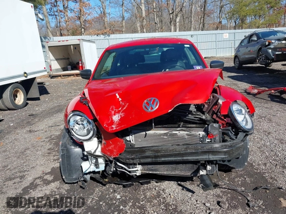 2017 Volkswagen Beetle 1.8T Fleet with VIN 3VWF17AT7HM618771, listed as a IAAI auction lot 41595088 with 67,943 mi miles. Bid and sale history available at carsss.com. Image 12.