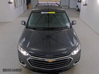 2020 Chevrolet Traverse LT Cloth with VIN 1GNEVGKW5LJ171317, listed as a IAAI auction lot 41976077 with 92,201 mi miles. Bid and sale history available at carsss.com. Image 1.