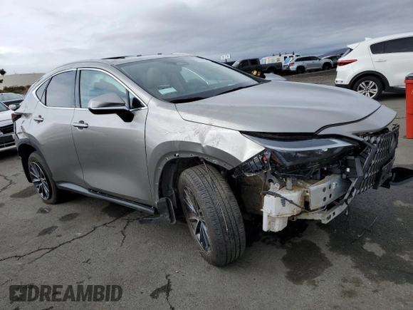 2024 Lexus NX 350h Premium z VIN 2T2GKCEZ8RC026538, wystawiony jako Copart lot #81780884 z przebiegiem 9 687 mil mil oraz Szkoda całkowita • Salvage title. Historia ofert i sprzedaży dostępna na DreamBid. Obrazek 4.