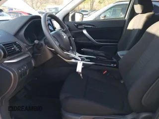2024 Mitsubishi Eclipse Cross ES z VIN JA4ATUAA0RZ067663, wystawiony jako Copart lot #80663844 z przebiegiem 4 mil mil oraz Szkoda całkowita • Salvage title. Historia ofert i sprzedaży dostępna na DreamBid. Obrazek 7.