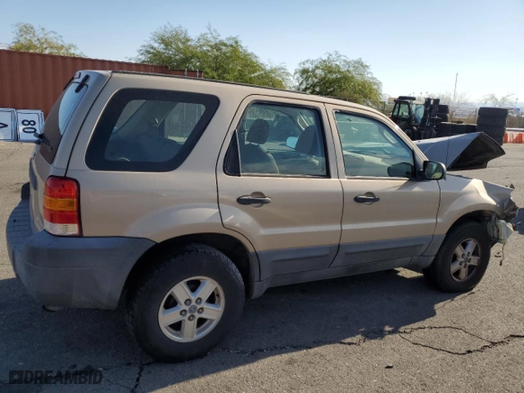 2007 Ford Escape XLS with VIN 1FMYU02Z77KB76668, listed as a Copart auction lot 73338784 with 166,759 mi miles and Salvage Title. Bid and sale history available at carsss.com. Image 3.