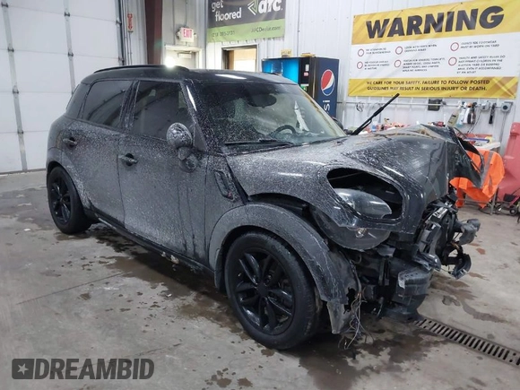 2016 MINI Countryman S z VIN WMWZC5C55GWU00739, wystawiony jako IAAI lot #41333148 z przebiegiem 74 259 mil mil oraz . Historia ofert i sprzedaży dostępna na DreamBid. Obrazek 1.