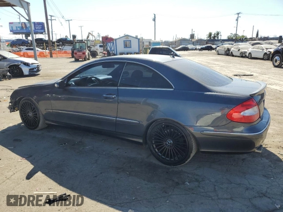 2008 Mercedes-Benz CLK-Class 3.5L with VIN WDBTJ56H38F249517, listed as a Copart auction lot 77983304 with 194,887 mi miles and Salvage Title. Bid and sale history available at carsss.com. Image 2.