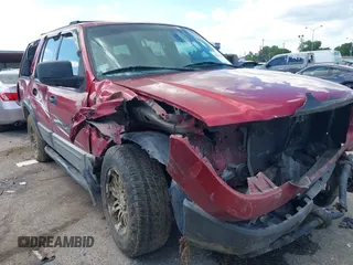 2004 Ford Expedition XLS z VIN 1FMRU13W64LA49642, wystawiony jako IAAI lot #42236070 z przebiegiem Nie podano mil oraz . Historia ofert i sprzedaży dostępna na DreamBid. Obrazek 1.