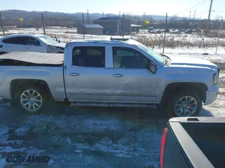 2018 GMC Sierra 1500 Denali with VIN 3GTU2PEC8JG519642, listed as a IAAI auction lot 41427185 with 111,596 mi miles. Bid and sale history available at carsss.com. Image 14.