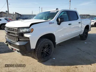 2021 Chevrolet Silverado 1500 LT Trail Boss with VIN 1GCPYFEL4MZ346809, listed as a Copart auction lot 52740965 with 81,499 mi miles and Salvage Title. Bid and sale history available at carsss.com. Image 1.
