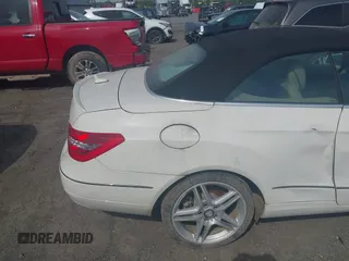 2012 Mercedes-Benz E 350 with VIN WDDKK5KF7CF168095, listed as a IAAI auction lot 41988817 with Not Provided miles and . Bid and sale history available at DreamBid. Image 19.