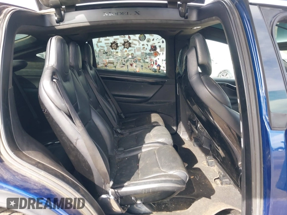 2016 Tesla Model X 70D z VIN 5YJXCAE29GF015890, wystawiony jako IAAI lot #41637564 z przebiegiem 145 848 mil mil oraz . Historia ofert i sprzedaży dostępna na DreamBid. Obrazek 8.