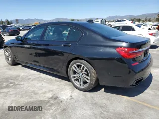 2019 BMW 7 Series 750i with VIN WBA7F0C58KGM25994, listed as a Copart auction lot 47277723 with 41,917 mi miles. Bid and sale history available at carsss.com. Image 2.